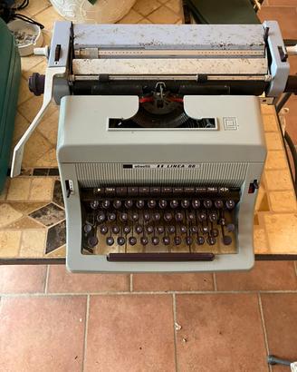 Macchina da Scrivere Vintage