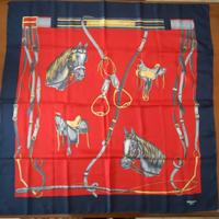 Foulard vintage in pura seta Hermes 
