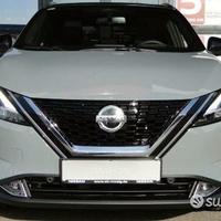 Nissan qashqai anno 2022 per ricambi auto