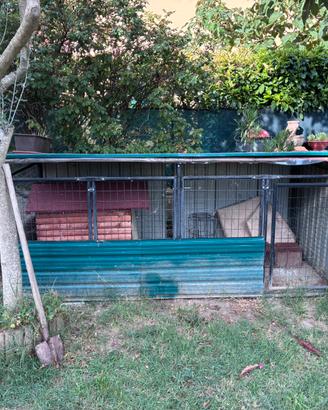 Recinto box esterno per  cani