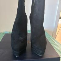 Le Silla originale stivaletto Bold in velour nero