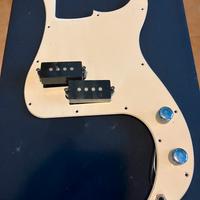 Pickguard pick up basso ettrico