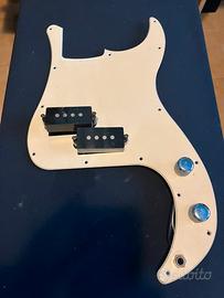 Pickguard pick up basso ettrico