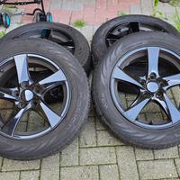 Cerchi in lega neri originali Volvo 