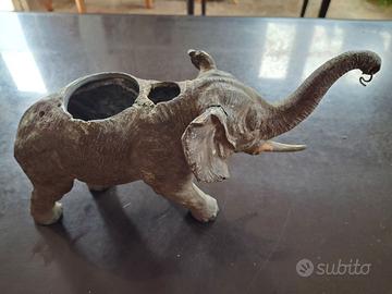 Elefante portaoggetti vintage metallo inizio 900