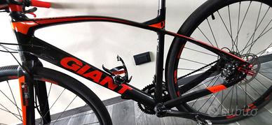 Corsa/gravel Giant fastroad 