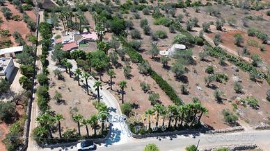 Villa immersa nel verde vicina al mare