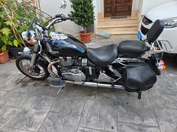 Triumph Bonneville America cc 750