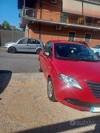 Lancia y