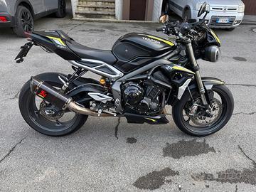 Triumph street triple 765 RS