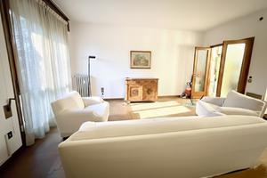 Appartamento signorile in piazzale santa c