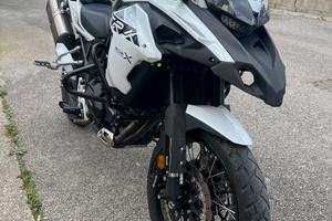 Benelli trk 502 x