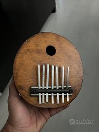 Strumento musicale La kalimba