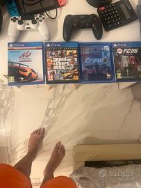 PS4 PRO piu giochi e 2 joestik