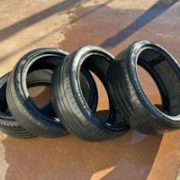 Gomme Pzero 255/40 R21