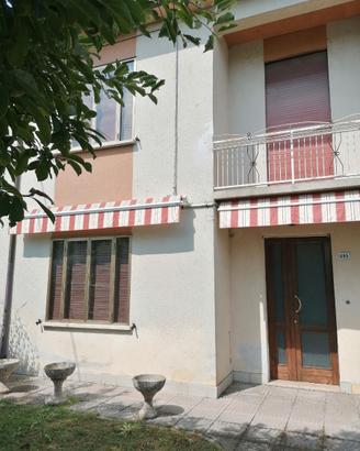 Porzione di Bifamiliare Due Piani