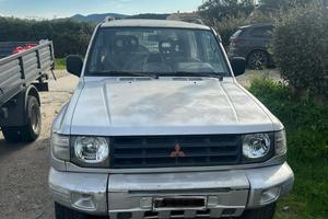 Pajero 2.5 GLX  1999