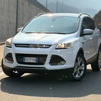 Ford Kuga 2.0 TDCI 163 CV 4WD Powershift Titanium 