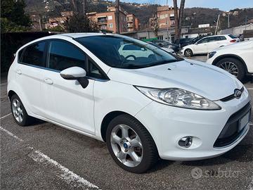 Ford Fiesta 1.2 benzina