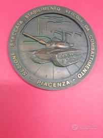 Fermacarte militare in bronzo vintage