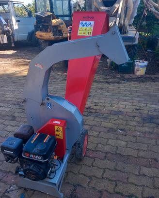 trituratrice di foglie