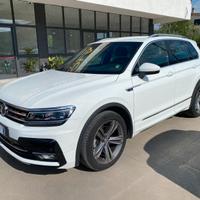 Volkswagen Tiguan 2.0 TDI R line DSG Advanced Blue