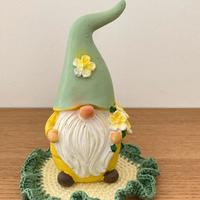 Lo gnomo e il centrino lavor.uncinetto a mano