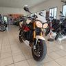 triumph-speed-triple-1050-r-con-terminali-arrow