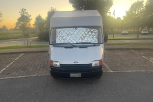 Camper Ford transit vintage