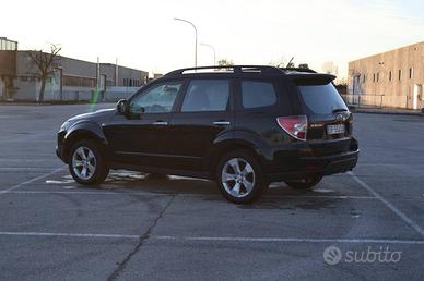 Subaru FORESTER 2.0 diesel 150cv - MOTORE ROTTO