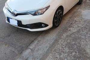 TOYOTA Auris - 2017