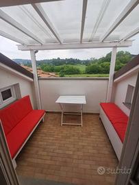 Carinissima mansarda uso transitorio