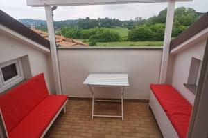 Carinissima mansarda uso transitorio