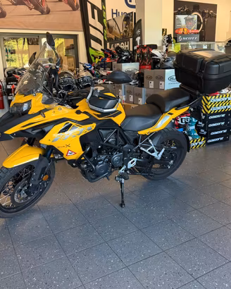 Benelli TRK 502 x