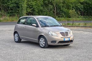 Lancia Ypsilon 1.4 Argento Ecochic GPL CV-77 2009-