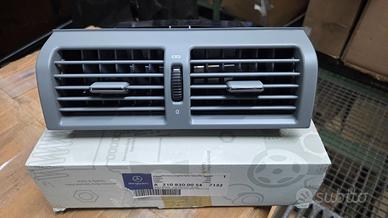 bocchetta areazione centrale A2108300054 7132