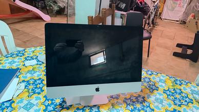 Apple iMac desktop a 1311