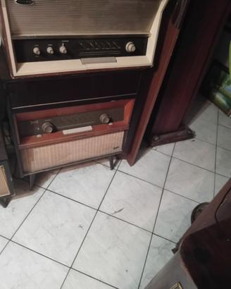 2 radio valvolari