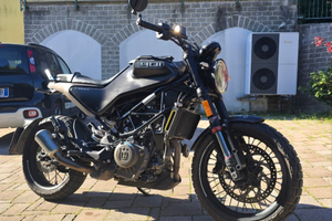 Husqvarna Svartpilen 401 2024