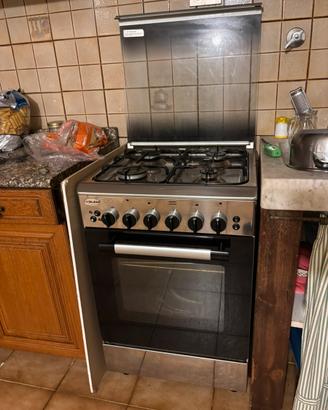 Cucina a gas e forno