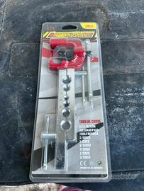Kit cartellatrice manuale e tagliatubi