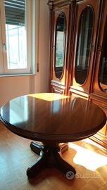 Tavolo tondo in legno 