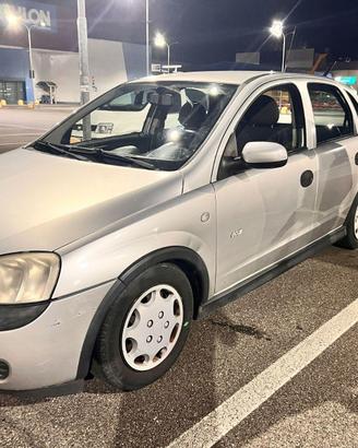 Opel corsa cambio automatico e per neopatentati