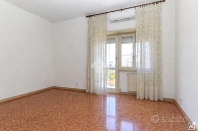 3 LOCALI A ROMA