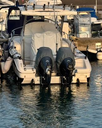 barca ranieri evo 23 con 2motori Yamaha 150