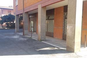 Negozio Ciampino [Via Afro TondelliACG]