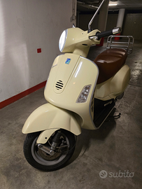 Vespa 200 L Granturismo