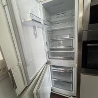 Frigorifero ad incasso Samsung F1RST