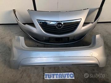 Paraurti anteriore / posteriore Opel Meriva 2011