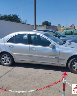 Mercedes classe c w203 c 200 cdi 116cv ricambi